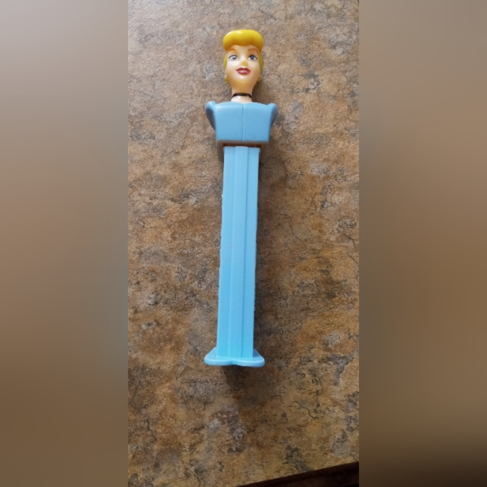 Cinderella PEZ Candy Dispenser - Light Blue